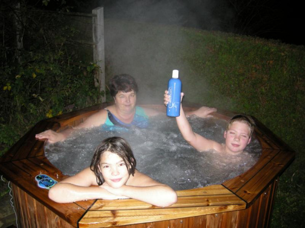 hot-tub-spa-dealer-aquaking