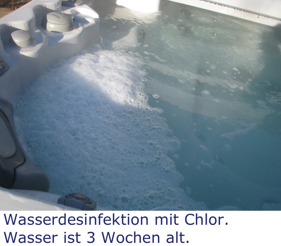wasserdesinfektion-whirlpool-chlor-schaum